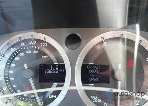 2008 Aston Martin V8 Vantage z USA, uszkodzony, nr VIN SCFBB04B78GD09017